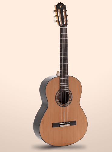 guitarra clásica Admira A4